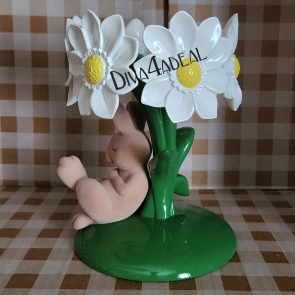 Bath & Body Works BUNNY BOUQUET Pedestal 3-Wick Candle Holder - Picture 3 of 7